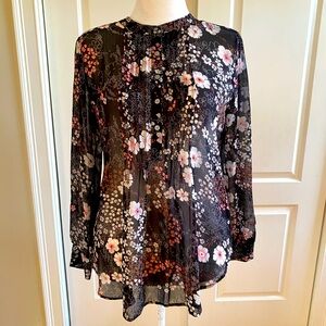 Loft Pink and Black Floral Top 🩷🖤🩷